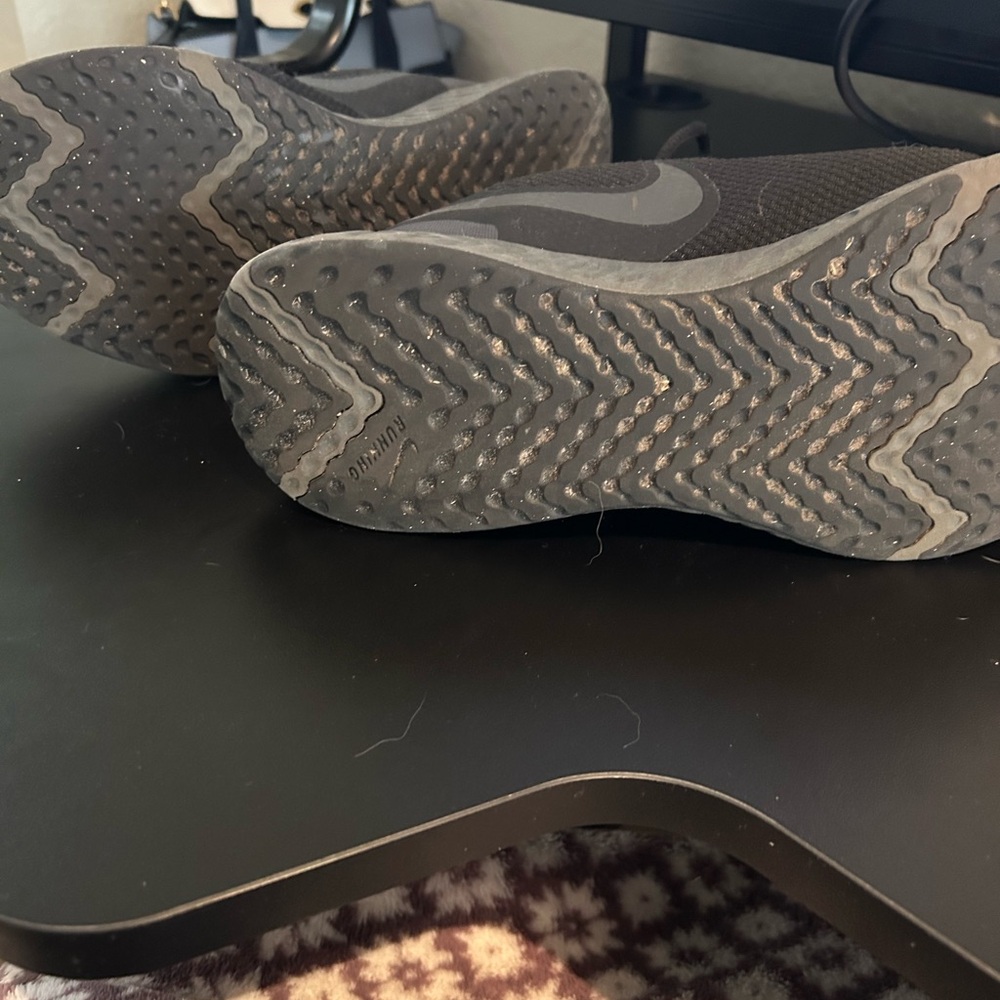 Nike black athletic shoes